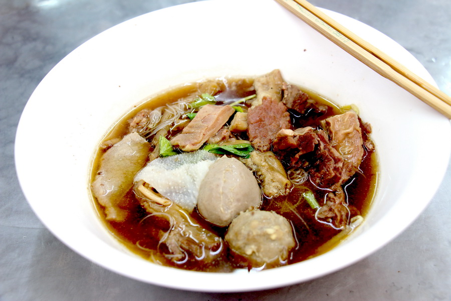 10 สุดยอดก๋วยเตี๋ยวร้านเด็ดสำหรับคนรักเส้น